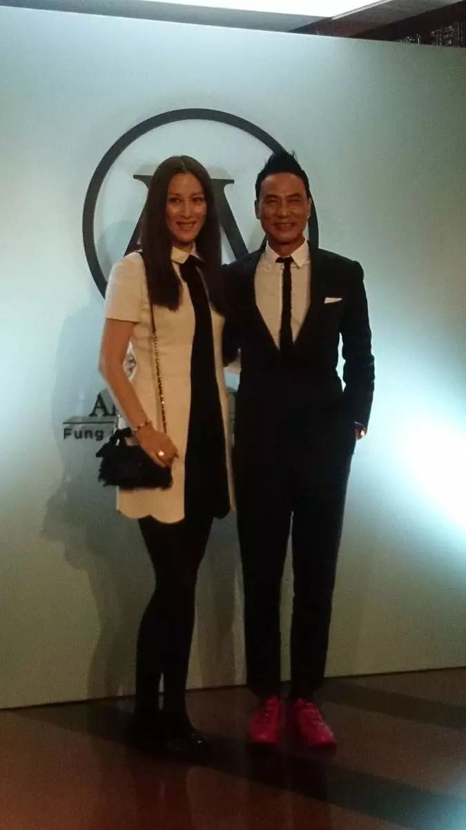 昔日影帝如今沦落为小鲜肉作陪,昔日影帝沦落街头