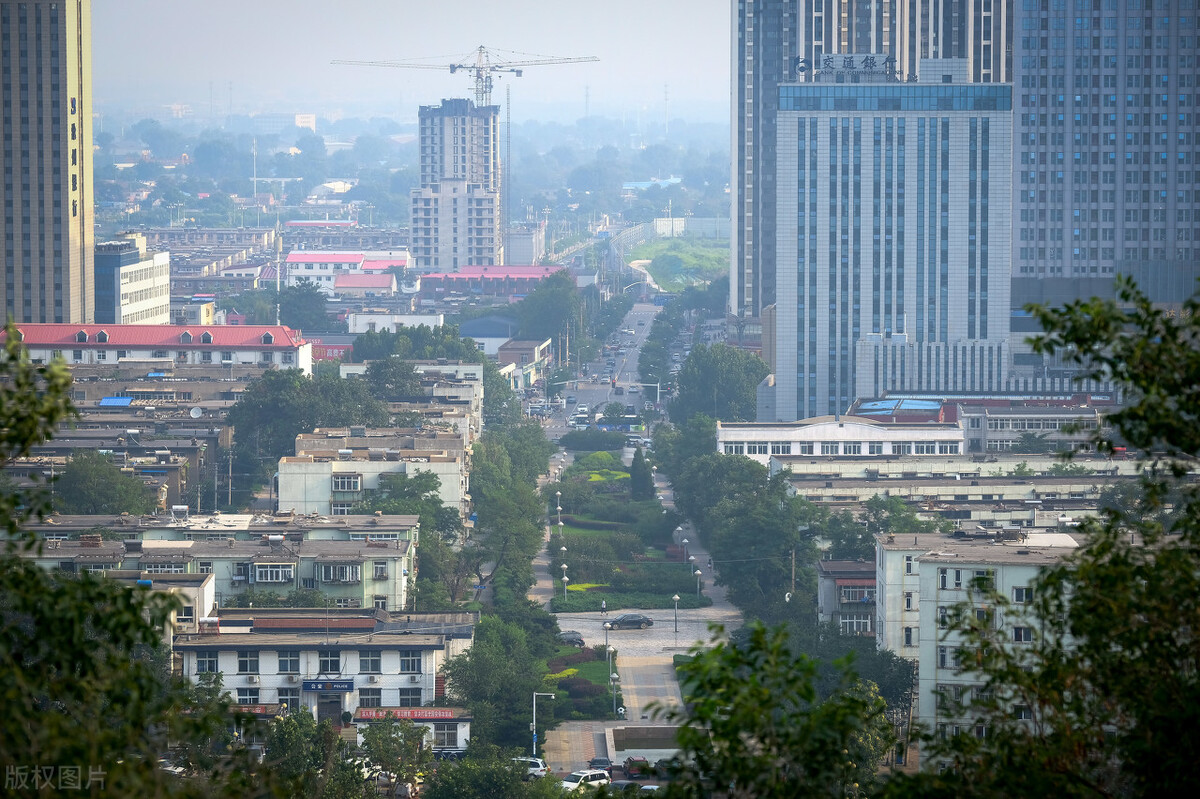 唐山住建局回应新房降价问题,关于唐山开发商欺骗消费者的新闻