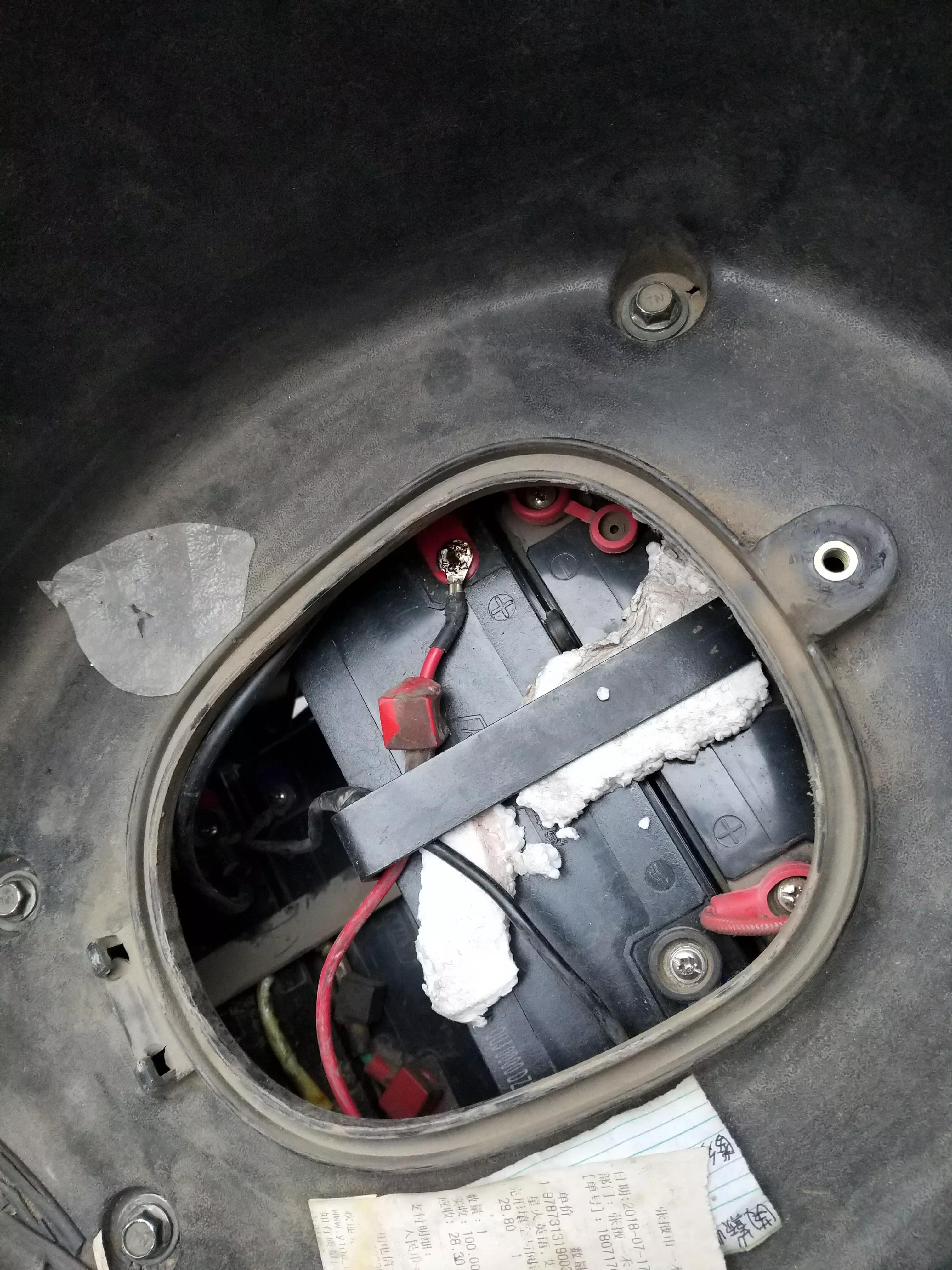 三轮电动车长期不用怎样保养电池,电动车铅酸电池首次使用怎么保养