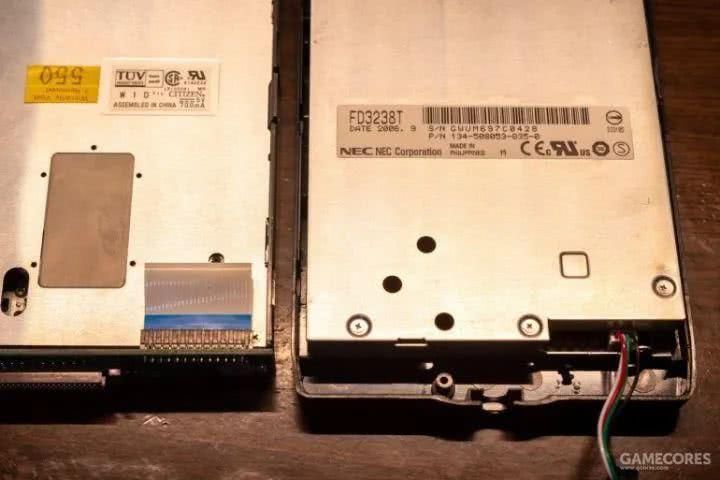 一百多块买个26年前的笔记本，我改了改，还能上网