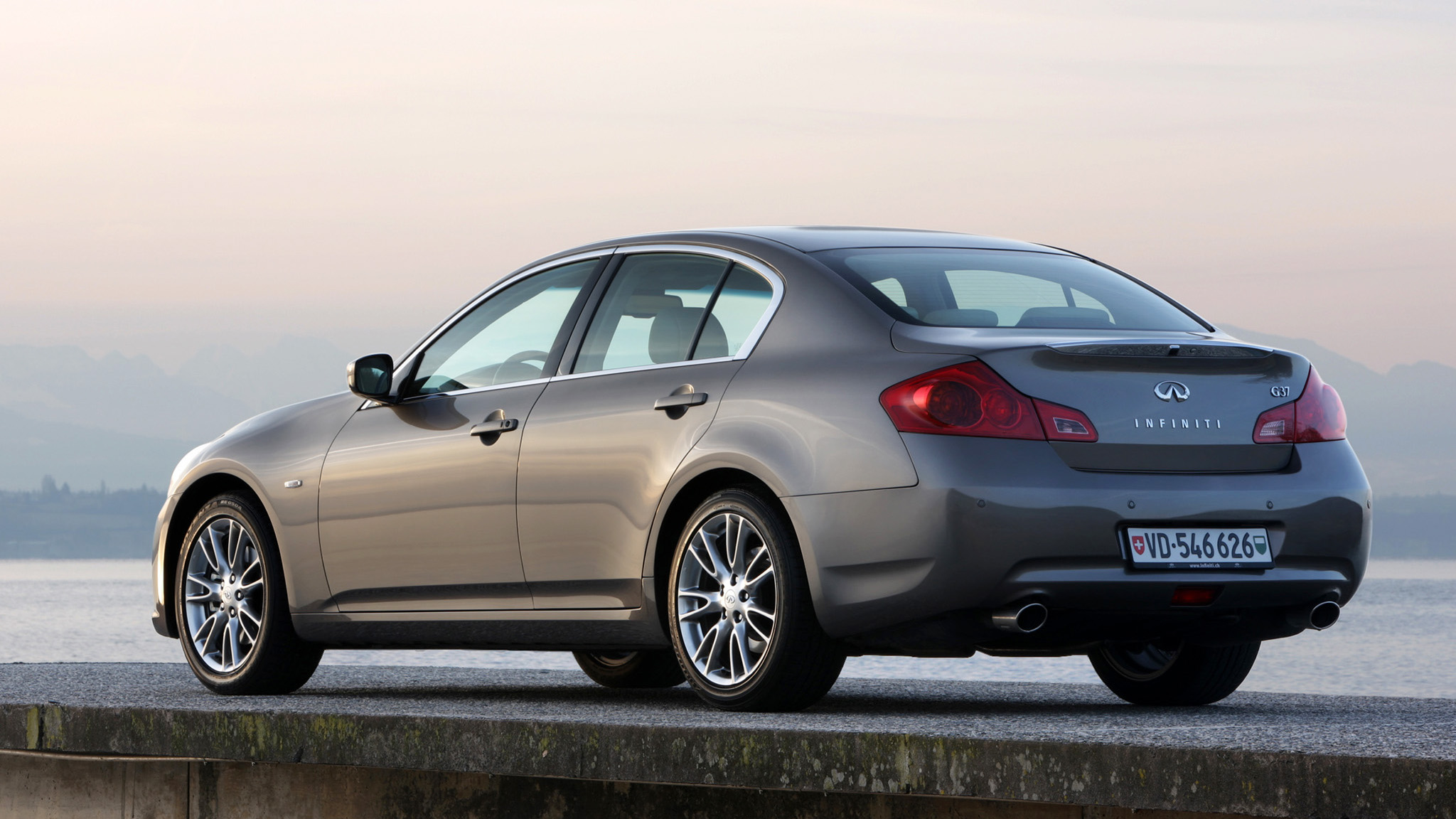 目前能买到的最便宜六缸车,汉兰达2020款六缸