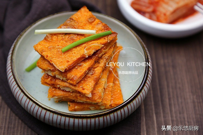 最简单快速的烙饼方法窍门,面糊烙饼怎么做又软又好吃