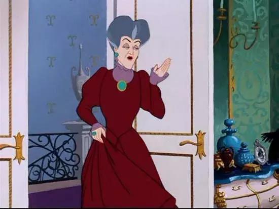 香奈儿香水创意设计,香水花里胡哨