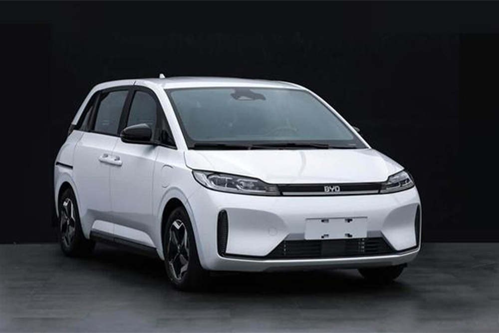 比亚迪全新秦刀片电池450,比亚迪秦刀片电池55公里得多少钱