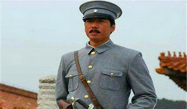 东陵大盗孙殿英的后代,东陵大盗孙殿英怎么当上将军的