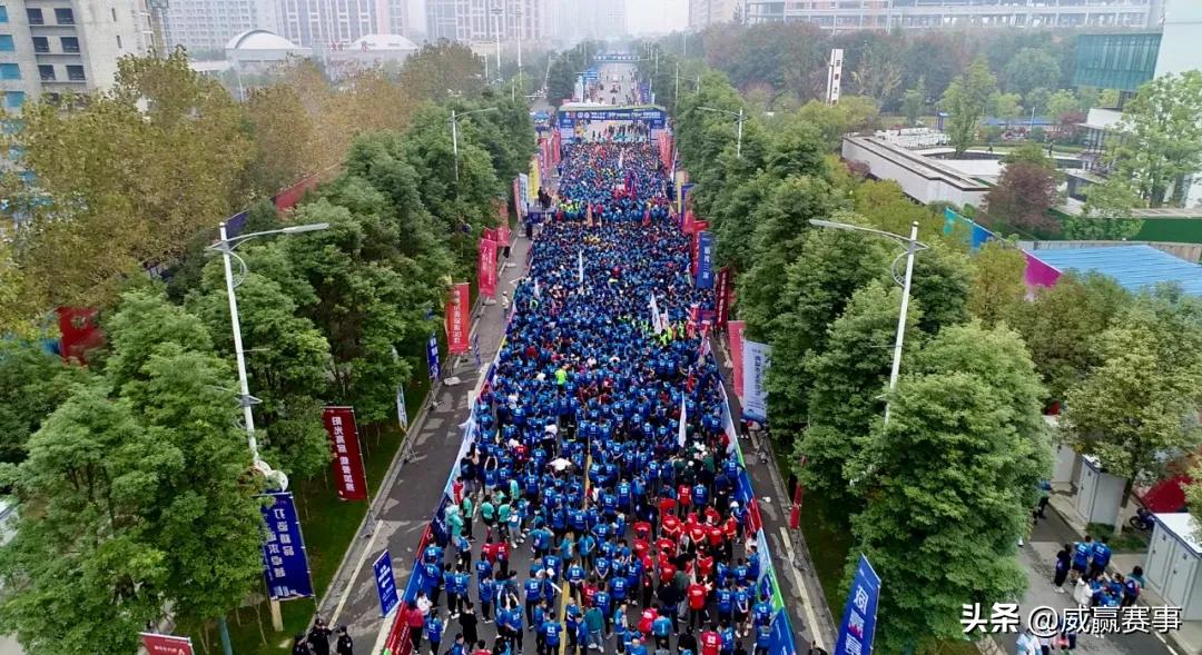 濞佽耽璧涗簨鐩存挱,濞佽耽涓滆帪