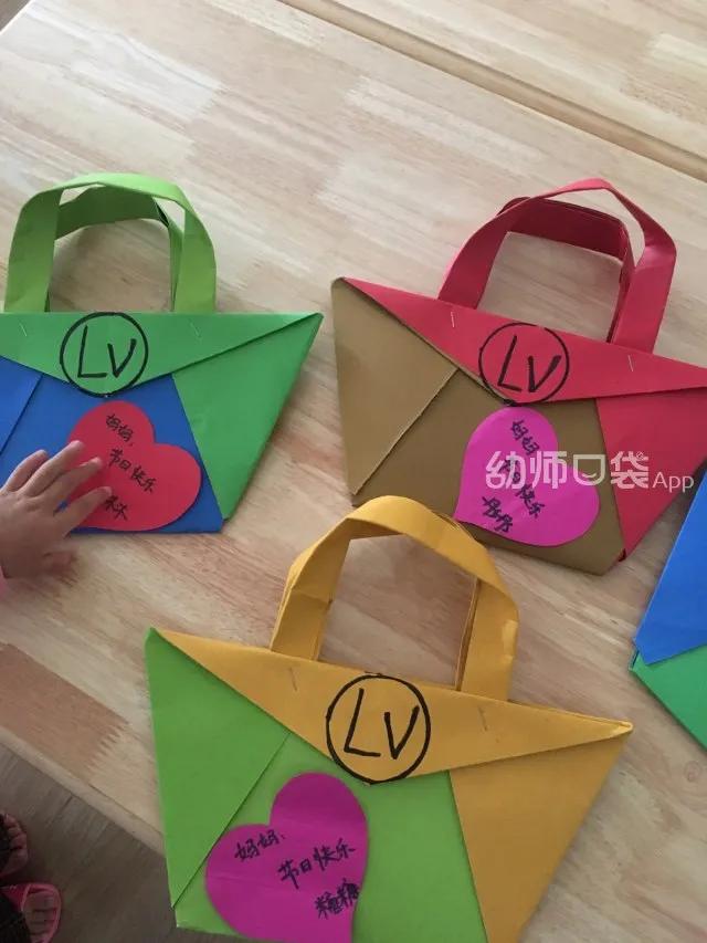 母亲节怎么做才能让妈妈开心,母亲节怎样给妈妈过才有意思