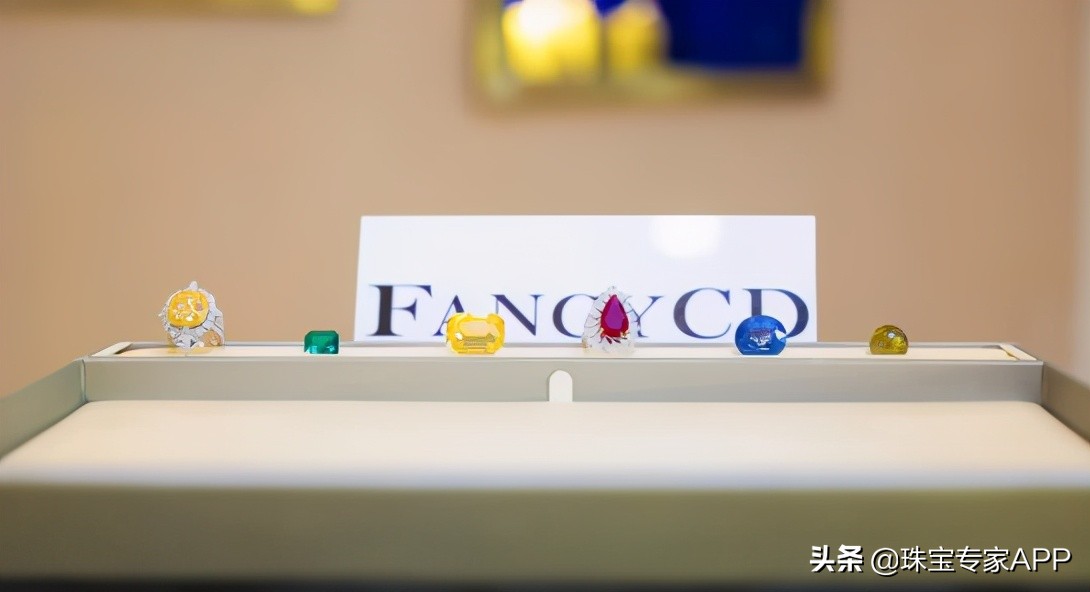 日本皇室彩宝,世界十大顶级皇室珠宝