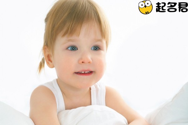 2018年女孩子名字好听文雅单字的 (女孩起名用的名字大全洋气两个字)