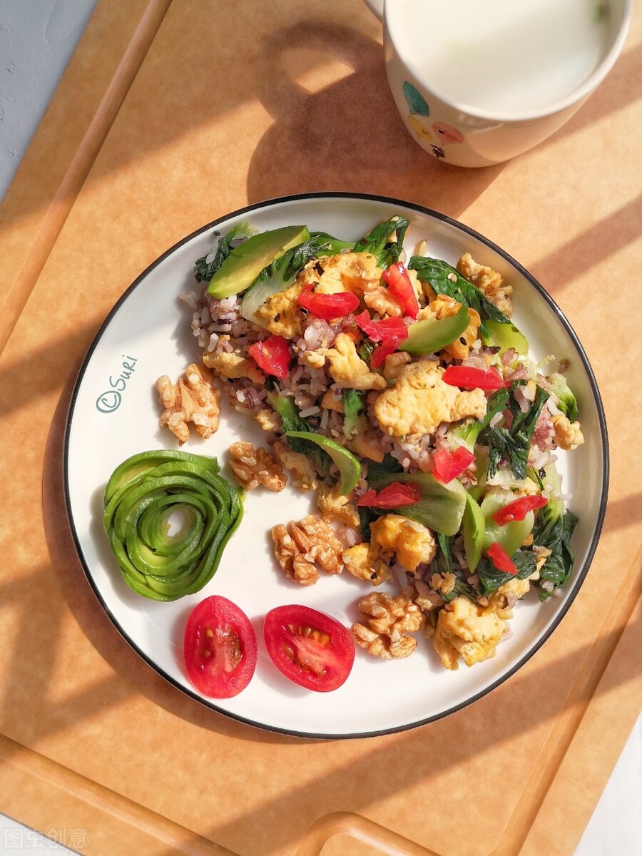 减肥多长时间可以瘦胃,减肥如何先让胃变小