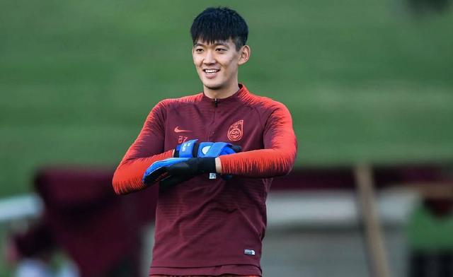 孙兴慜和国足差距,正视差距国足