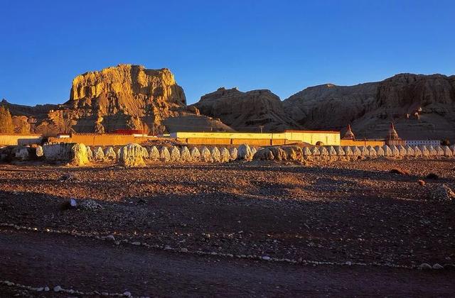 阿里托林寺,西藏阿里的最著名寺庙