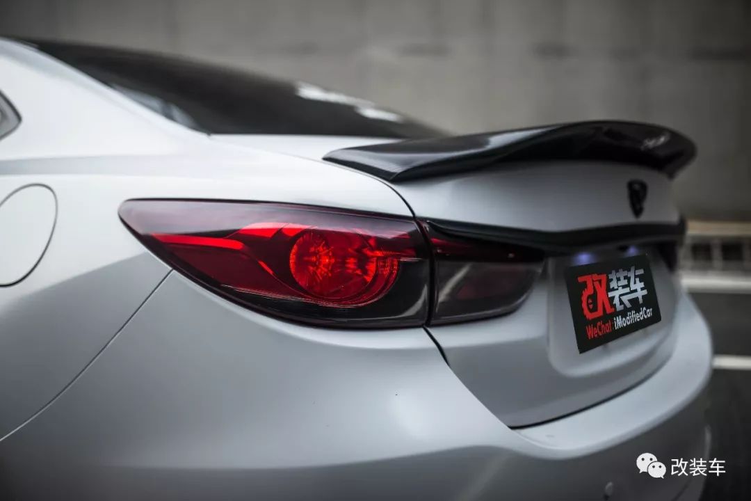 优美的线条暗藏着什么动机？