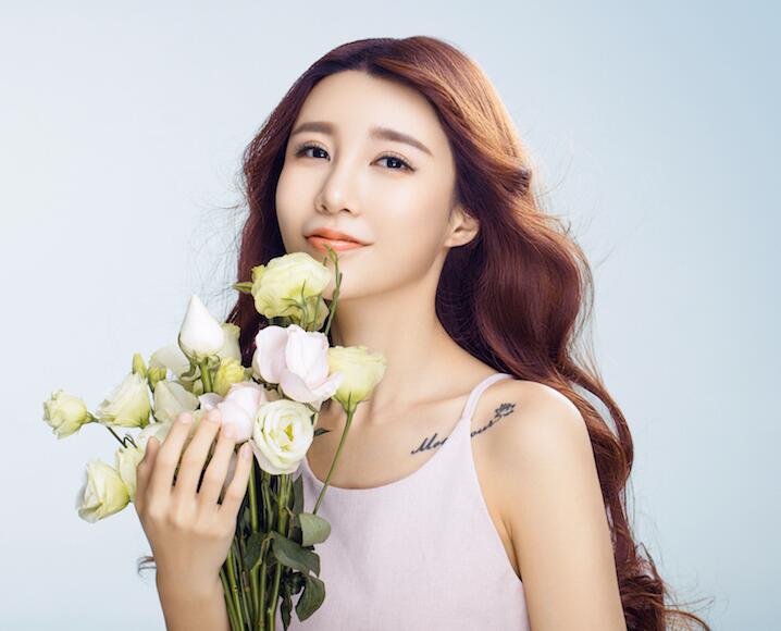 25岁资产过亿创业5次全成功,25岁白手起家赚了1千万