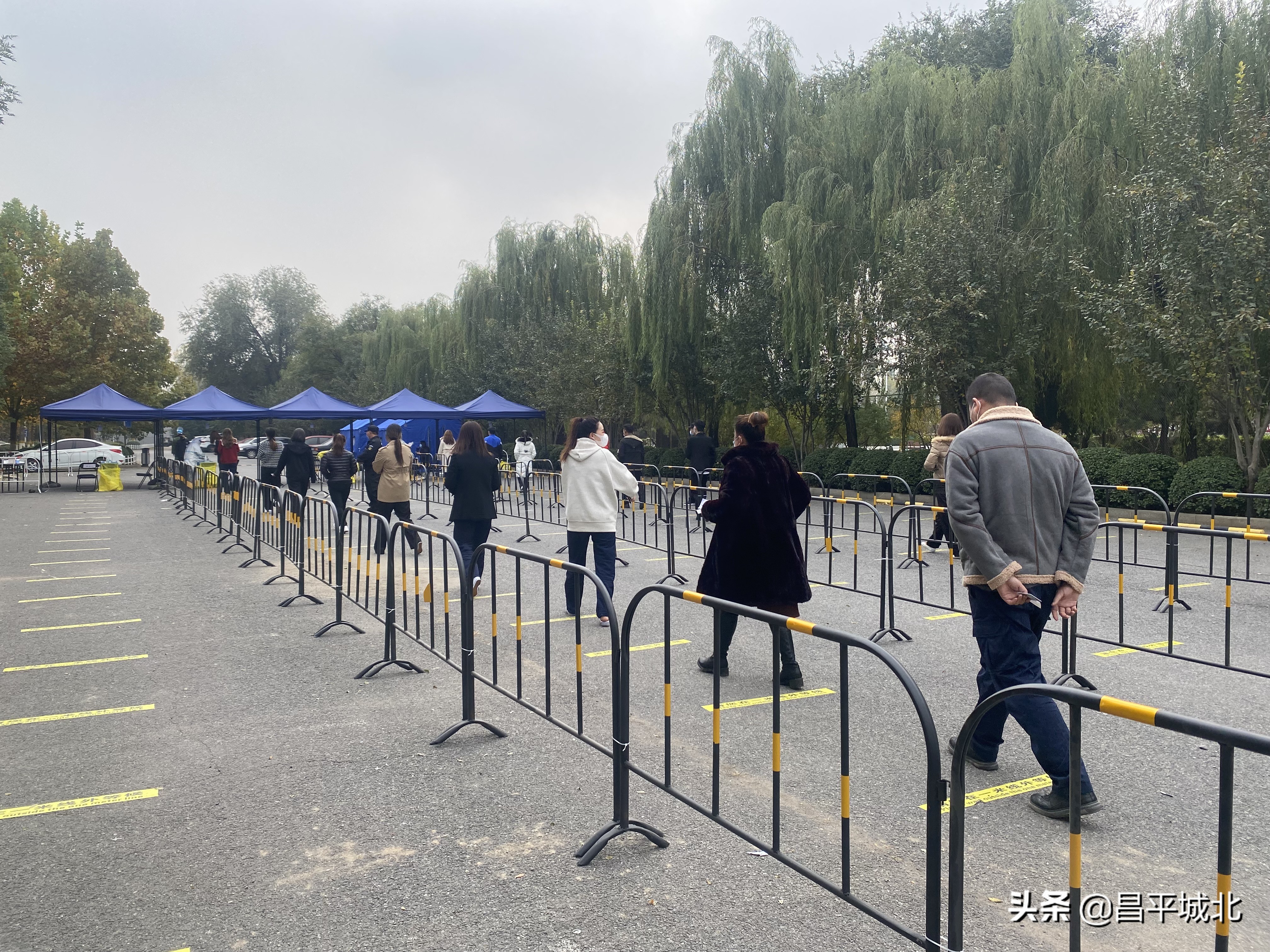 社区核酸检测疫情防控简报,社区防控疫情核酸检测新闻稿