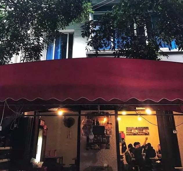 成都的耍家，一代有一代的主场