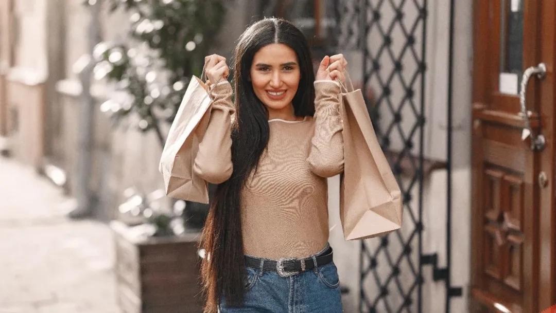 独自逛街独自买单,独自一人逛街好无聊