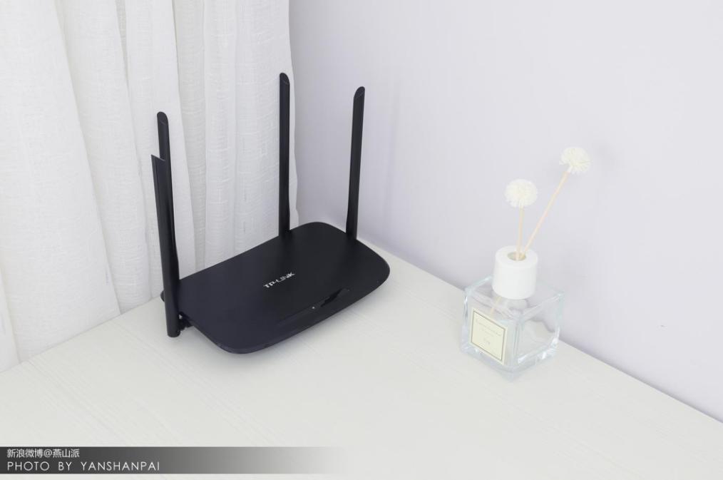 华为路由器ws5200是否是千兆,华为路由器ws5200与tp测评对比