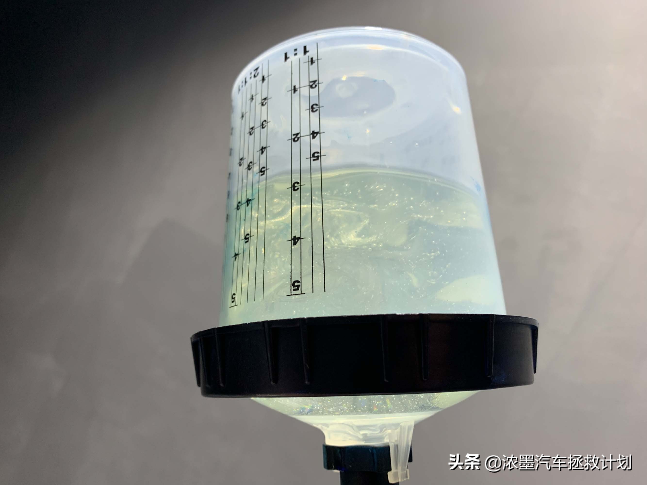 「妙手生花」重建一台战损级桑塔纳，带给它历经千般后的华丽重生