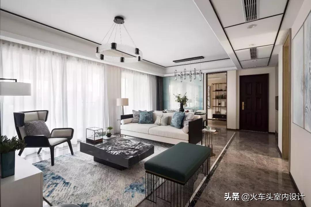 将自然风景与诗人的作品相融合,将大自然唯美意境留在瞬间