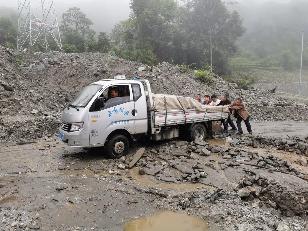 边境巡逻西藏,西藏墨脱边境巡逻