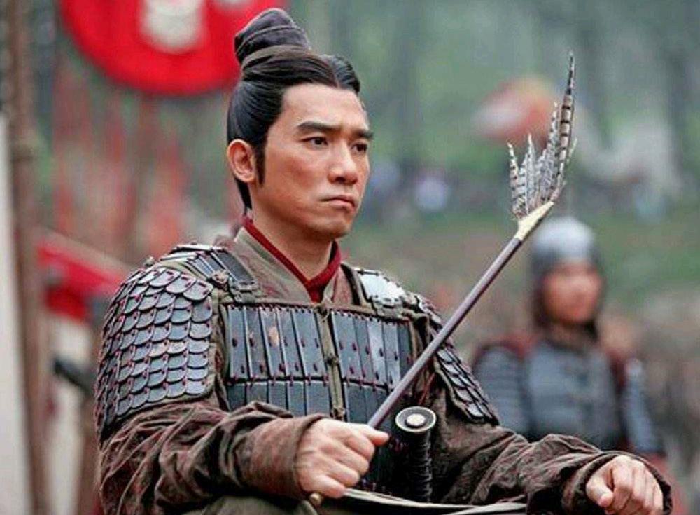 正史周瑜为什么是三国第一军事家,为什么历史上的周瑜会英年早逝