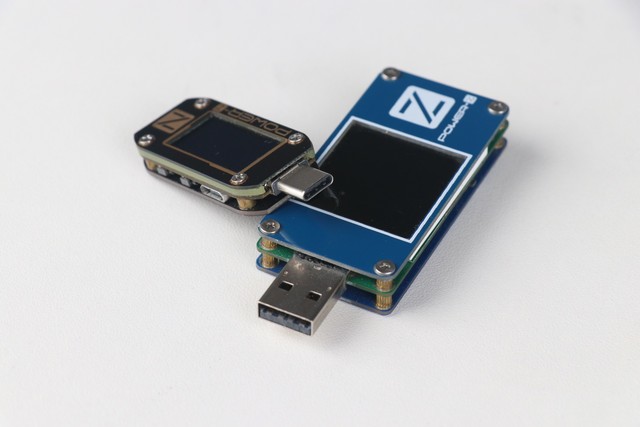 10000mah移动电源够用吗,最新的移动电源20000mah