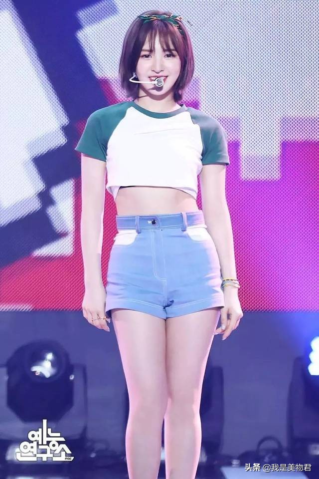 今年新款时尚羊毛卷发型,今年新款羊毛卷头发