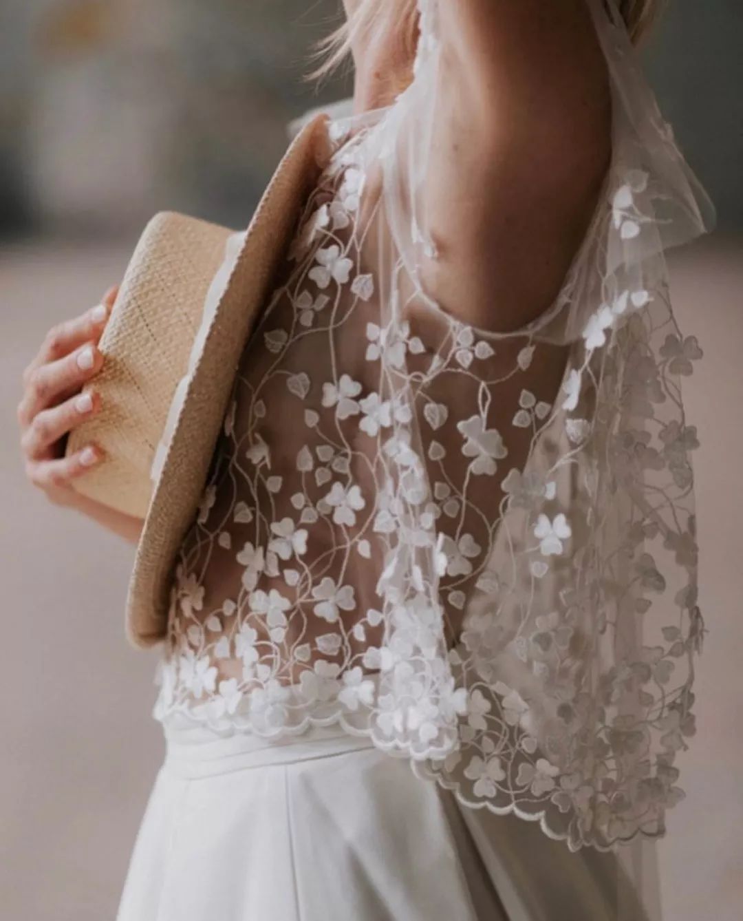 婚纱搭出时髦感｜不到百元的6件单品，手把手教给你