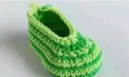 简单婴儿靴子毛线鞋,可爱款钩针宝宝鞋