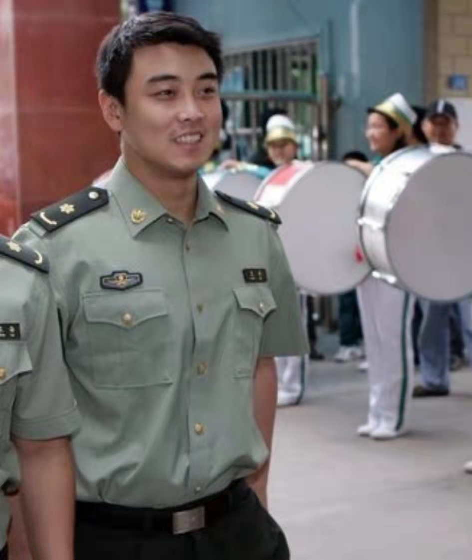 王皓奥运会的三次亚军都输给了谁,王皓三次奥运银牌采访