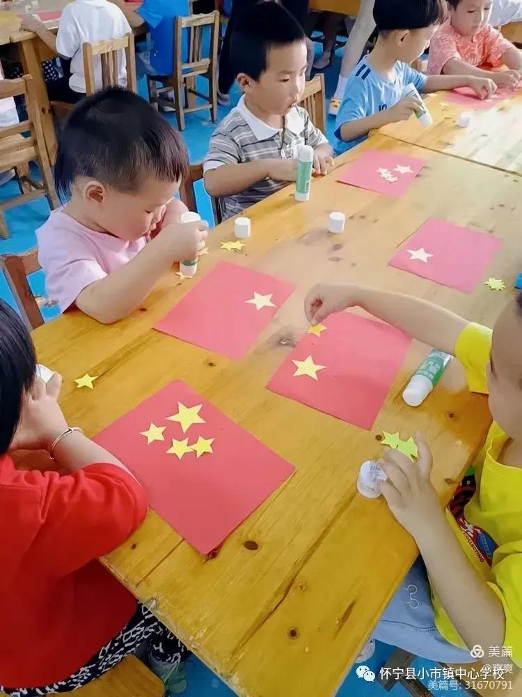 我县各幼儿园开展庆元旦活动,凤鸣幼儿园国庆节活动