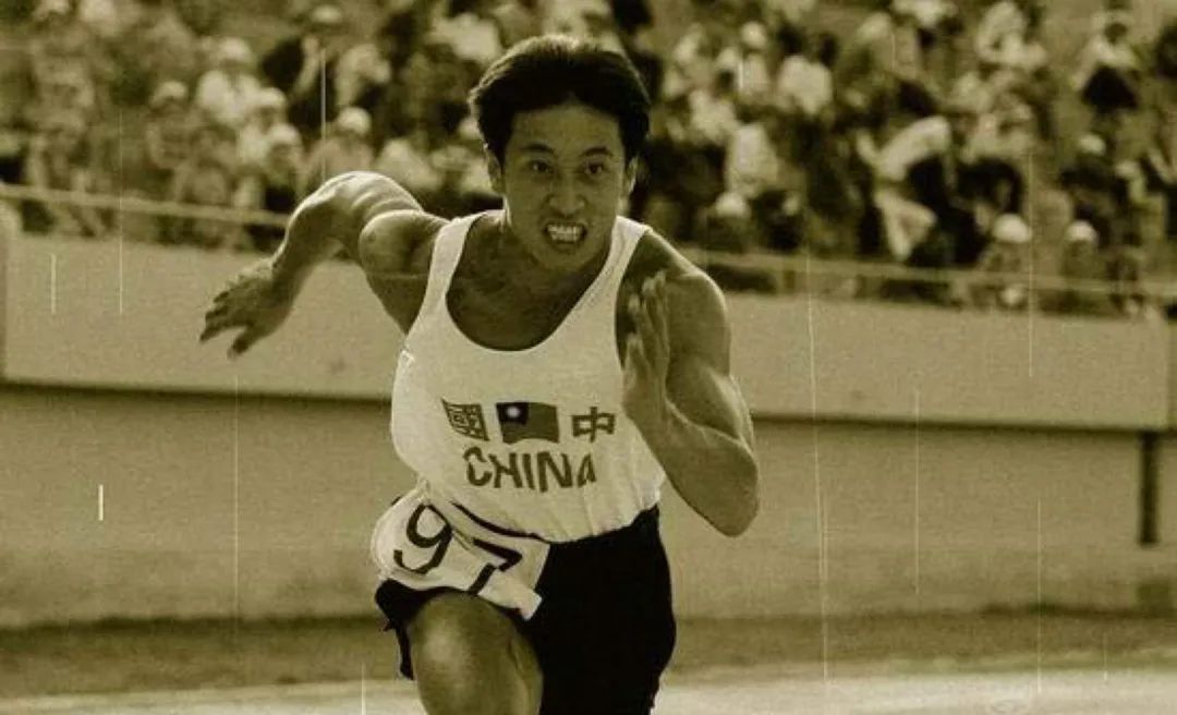 传承百年“奥运鞋”！专为国人制造，3层鞋垫，89元干掉国际大牌