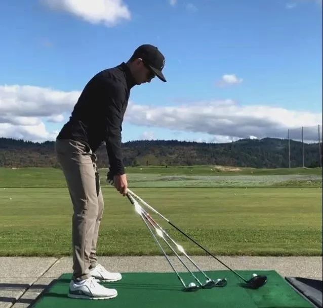 一号木打远三个技巧,一号木怎么打才能打得更远