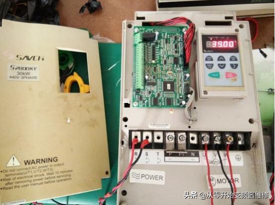 变频器安装调试视频教程,变频器三段速控制操作演示