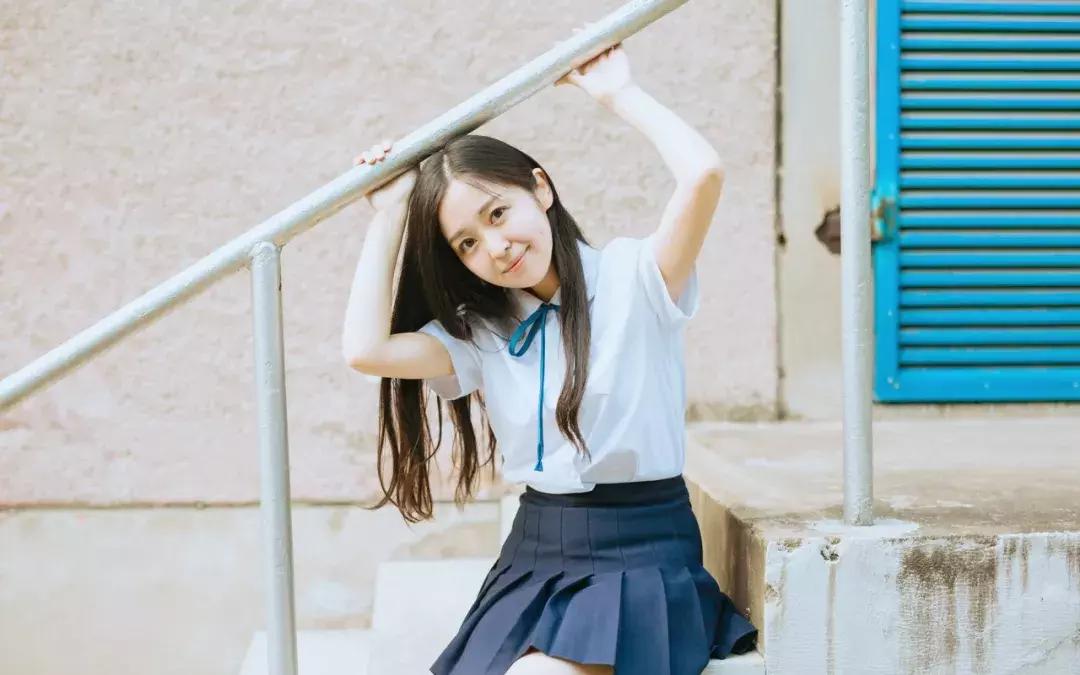 高情商的女人怎么和男人聊天,高情商的女人如何和顾客聊天呢