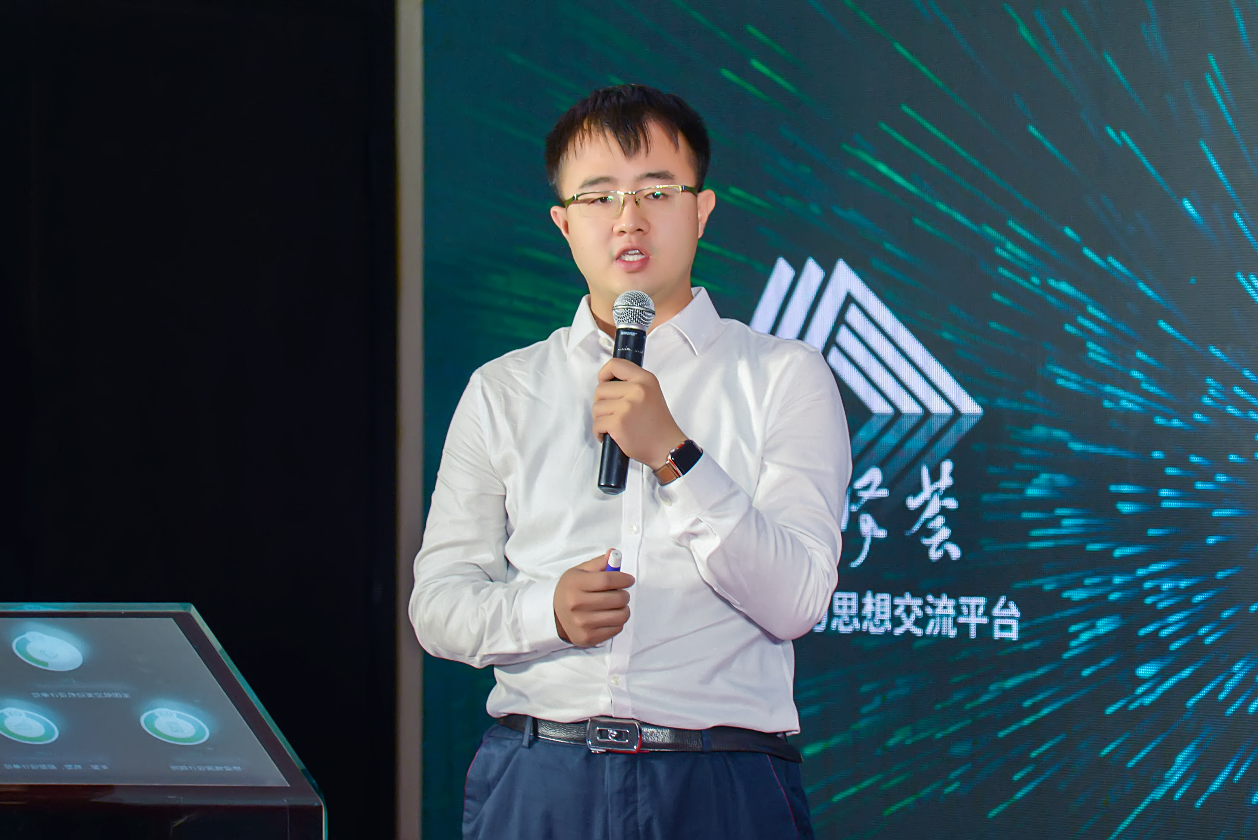 科技赋能助力文化振兴,科技赋能非遗创新新闻报道