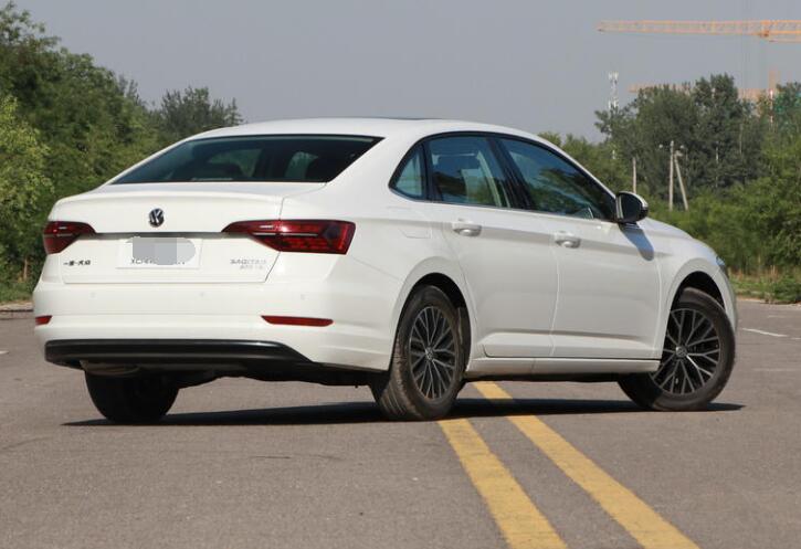 想买辆车代步家用,想买一台家用代步的轿车有哪些