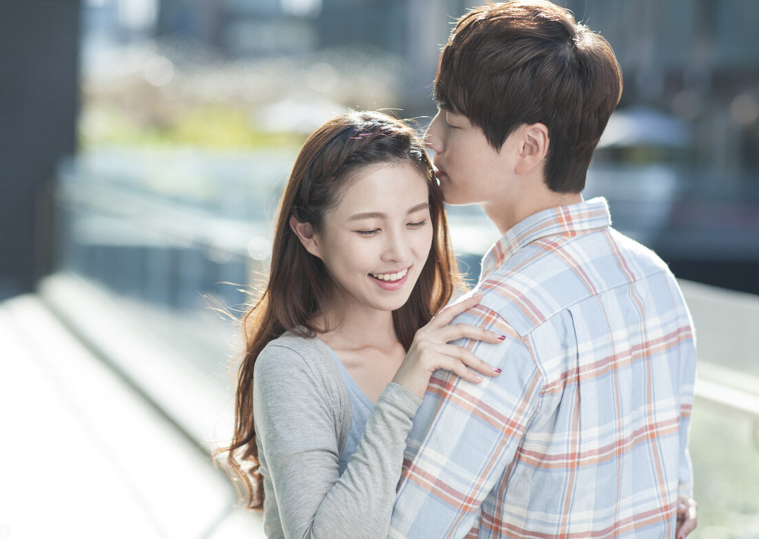 父母催着去相亲怎么办,年纪轻轻家里人催着相亲