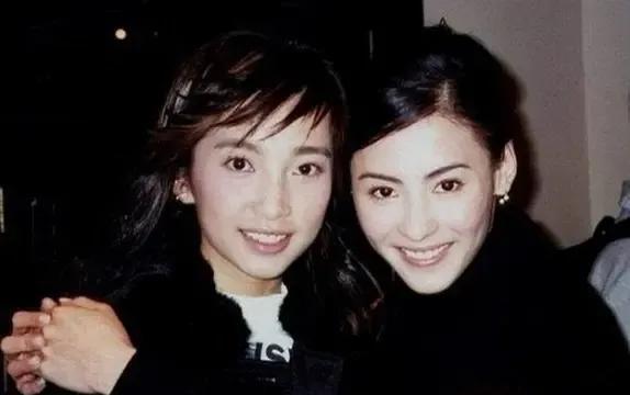 张柏芝张曼玉相似度,张柏芝对比李嘉欣谁漂亮