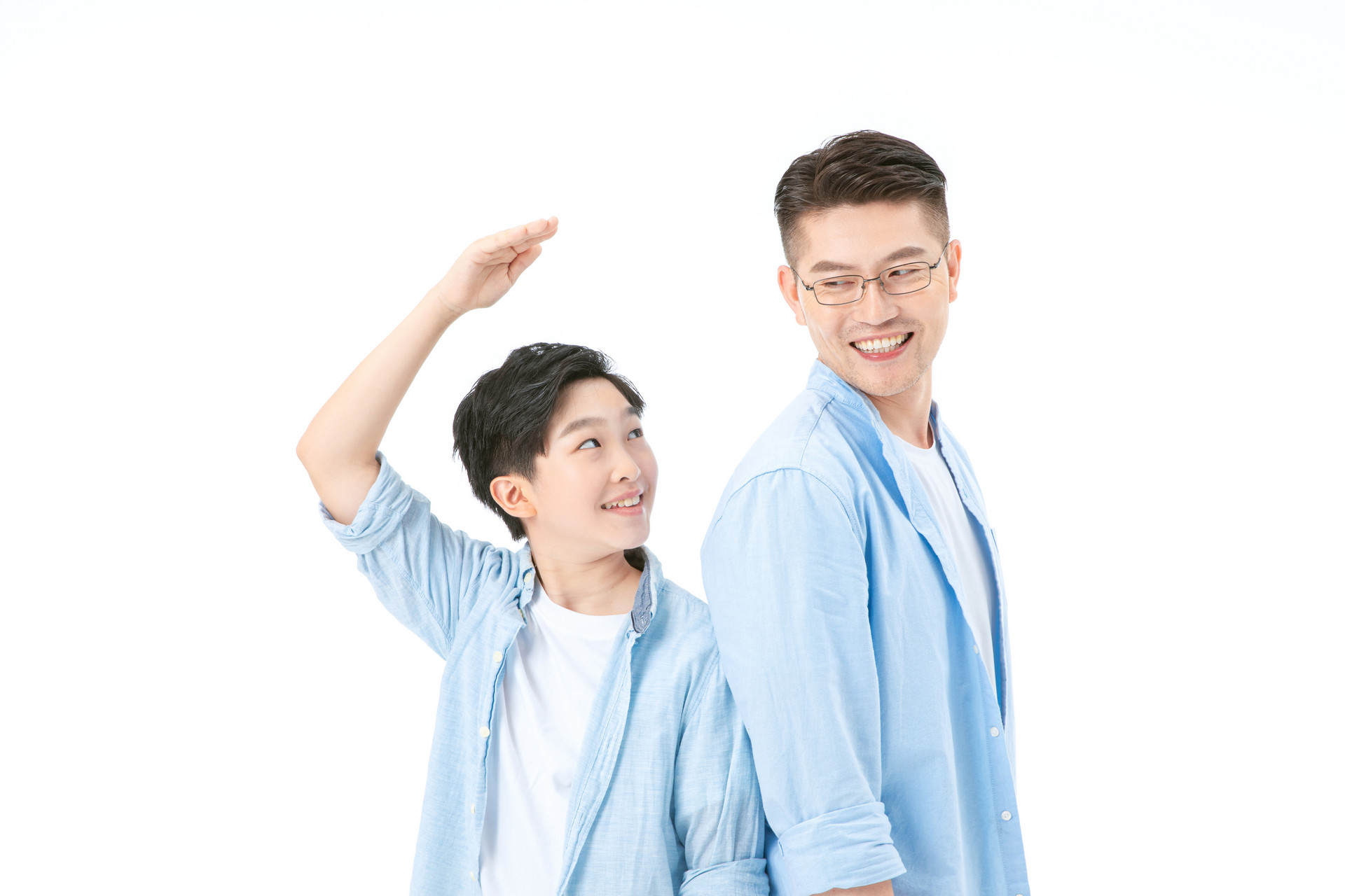 秦昊伊能静女儿米粒现在长啥样了,秦昊伊能静女儿小米粒