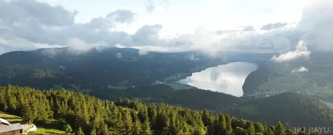 这个时代不是拼命就有用的,这个时代并不是努力就一定能赚钱