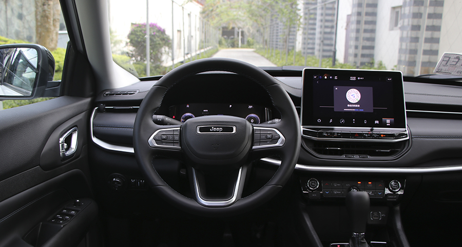 jeep指南者车机系统升级,jeep指南者2017款换导航车机系统