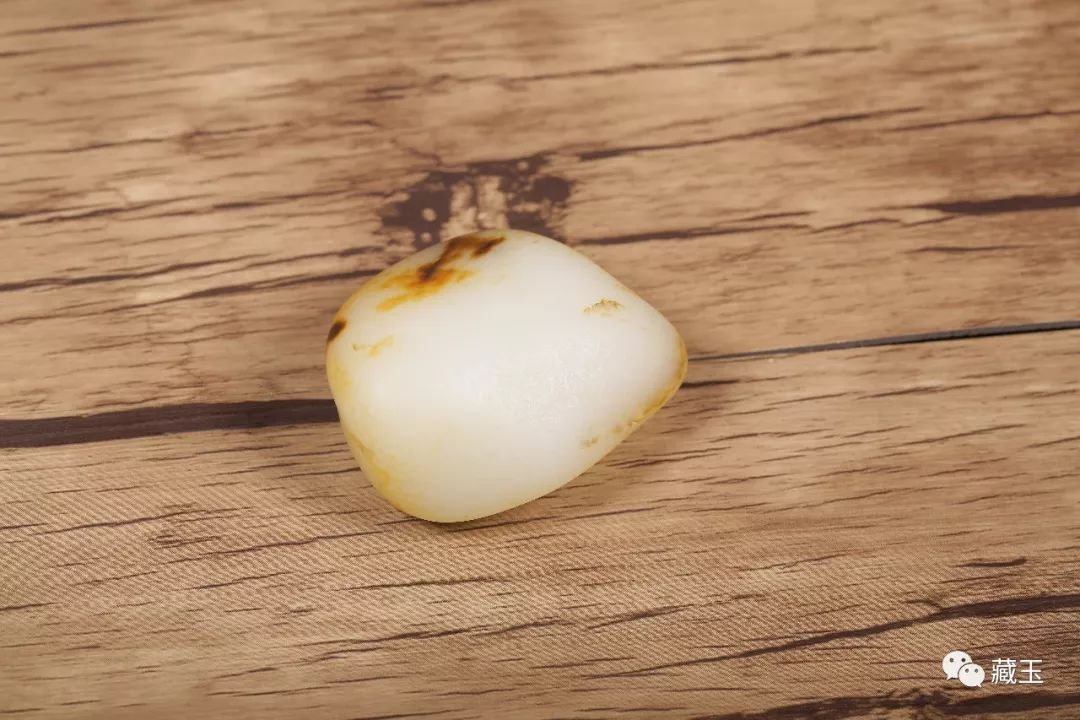 黄白和红白肤色,和田玉青白和高青白的区别