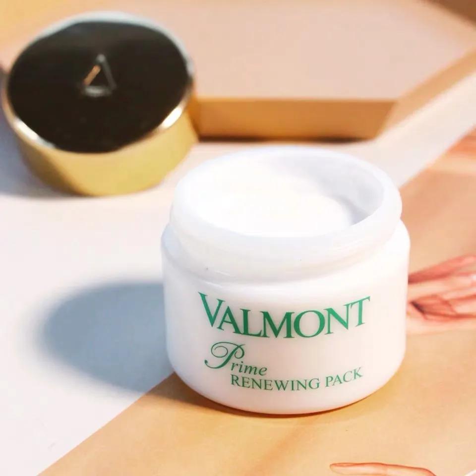 工资多少才能用得起高端护肤品,月薪3w的女生都在用什么护肤品