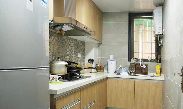 是油烟机好用还是集成灶好用,集成灶和油烟机的优缺点都有哪些