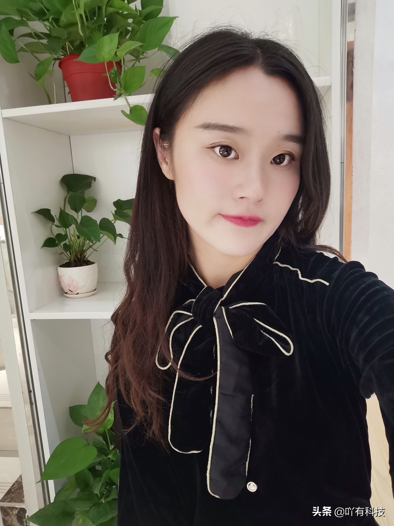 荣耀20s光影之美,荣耀20s发布晚上自拍也要美美的