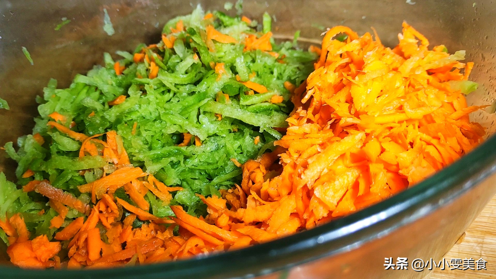 炸萝卜丸子用淀粉不,炸萝卜丸子用什么面粉更酥脆