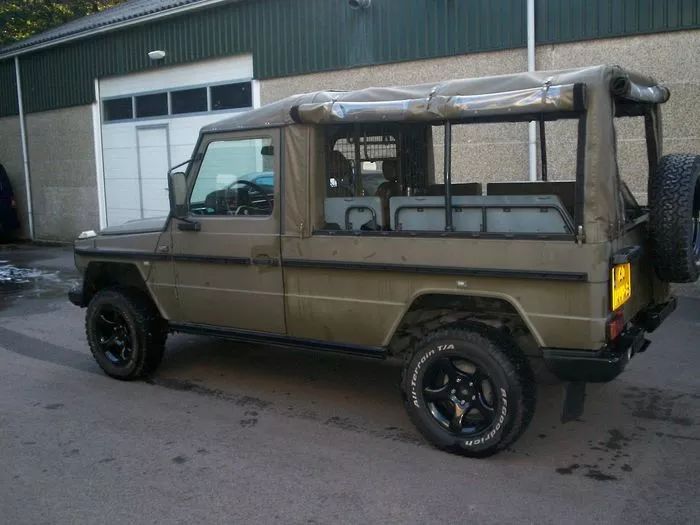 奔驰g六驱越野,六轮七座奔驰g系列越野车