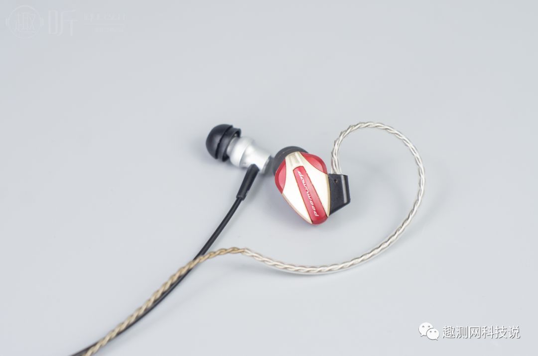 小巧体积：HiFiMAN/海菲曼RE-400入耳式耳机测评报告